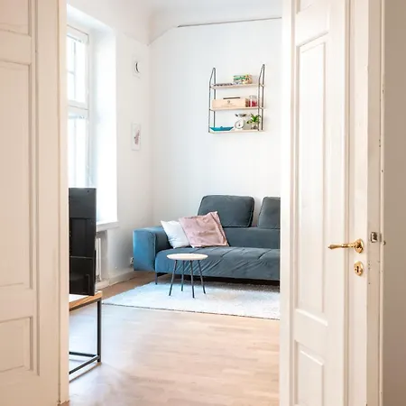 2ndhomes Charming 1br With Sauna In The Center Apartmán *